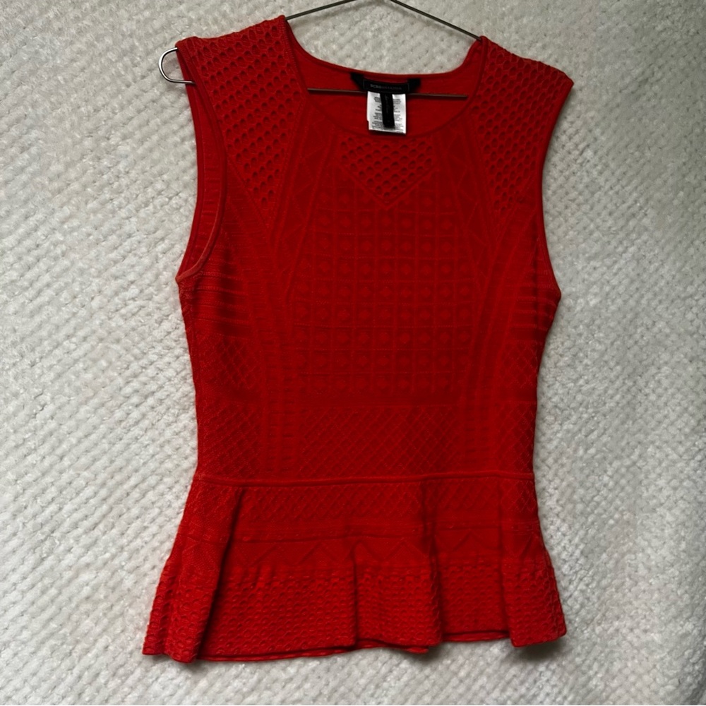 BCBGMAXAZRIA Alyona Pointe Peplum Top Coral Round Neck Cotton Silk MED - Picture 3 of 9